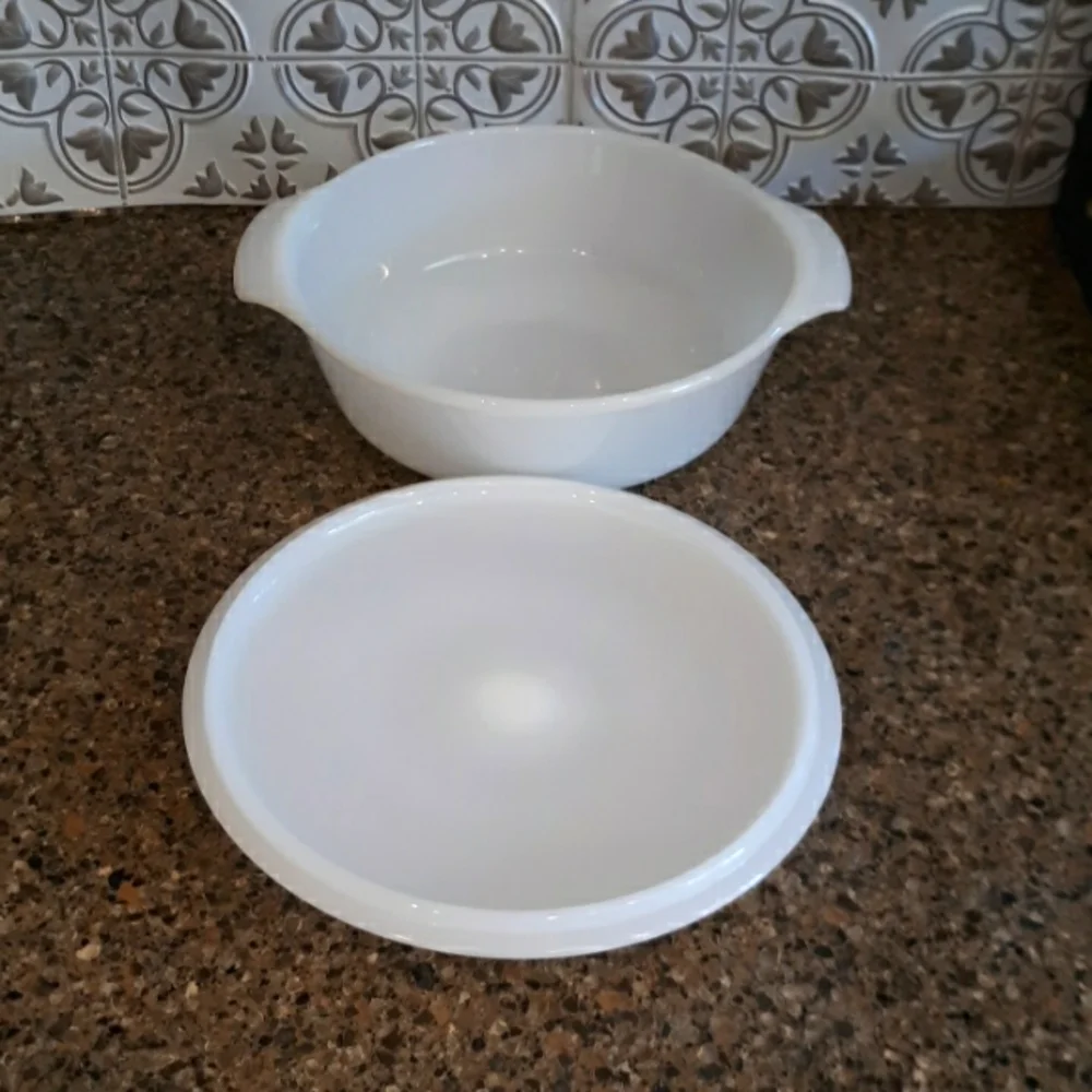 Fire King Anchor Hocking Milk Glass Casserole Dish With Lid